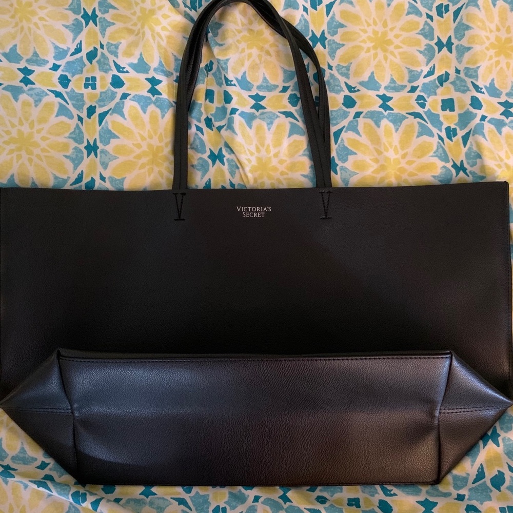 NWOT Victoria Secret Tote Bag